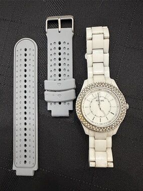 Fossil White Ceramic Watch with Gray Silicone Replacement Straps